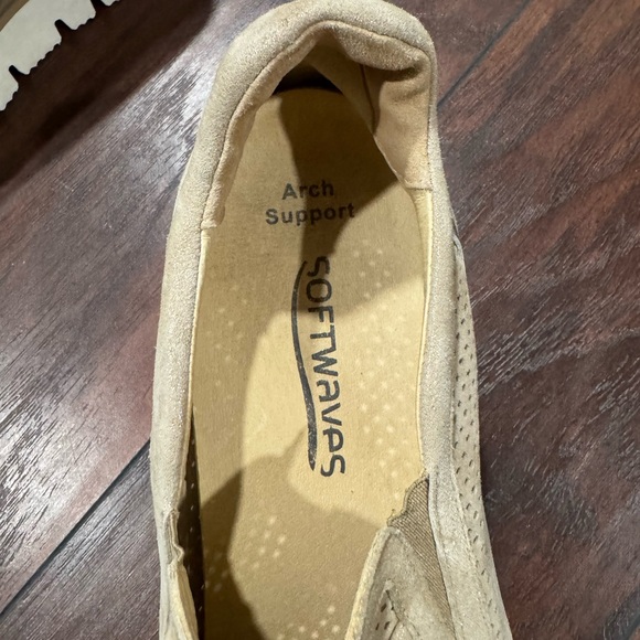 Softwaves shoes - Picture 2 of 5